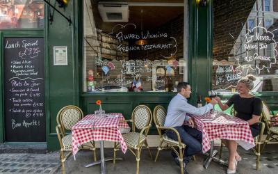 Party like it’s 1986 (including prices) for Le Garrick’s 40th birthday