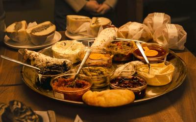Oded Oren is opening a second deli, bringing hummus, babka and filled challah buns to Hampstead