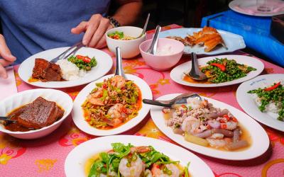 Plaza Khao Gaeng's spicy Thai food is coming to Borough Yards