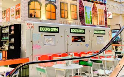 Selfridges celebrates cities for Christmas, with an NYC Downtown Cafe and E Pellicci collab for the Brass Rail